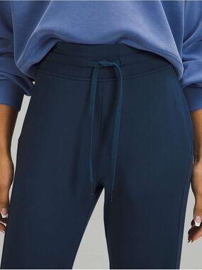 Lululemon Ready to Rulu High-Rise Cropped Jogger - Size 14